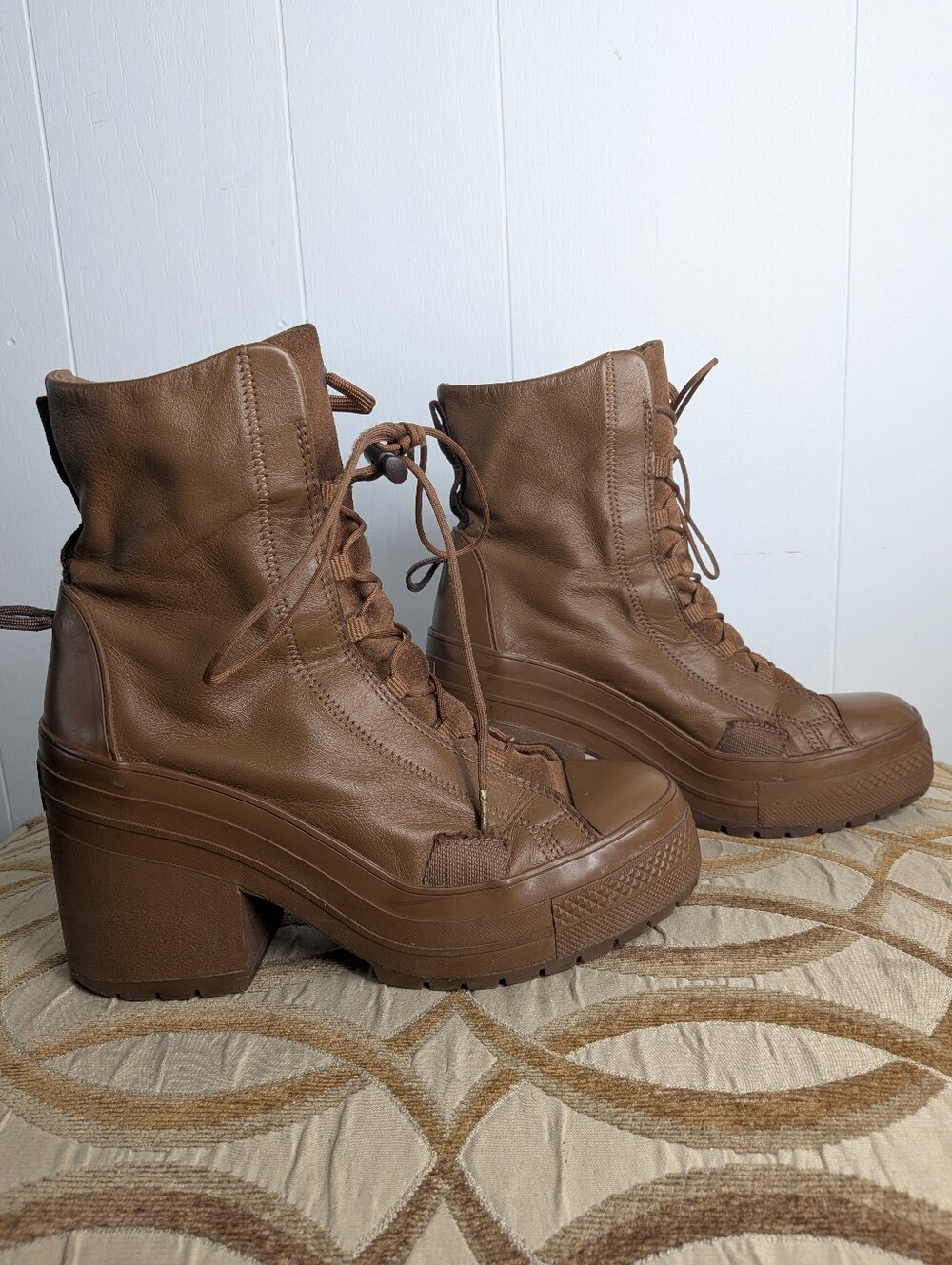RARE Converse Chuck Taylor All Star GR82 Brown Platform Boot Womens Size 9.5